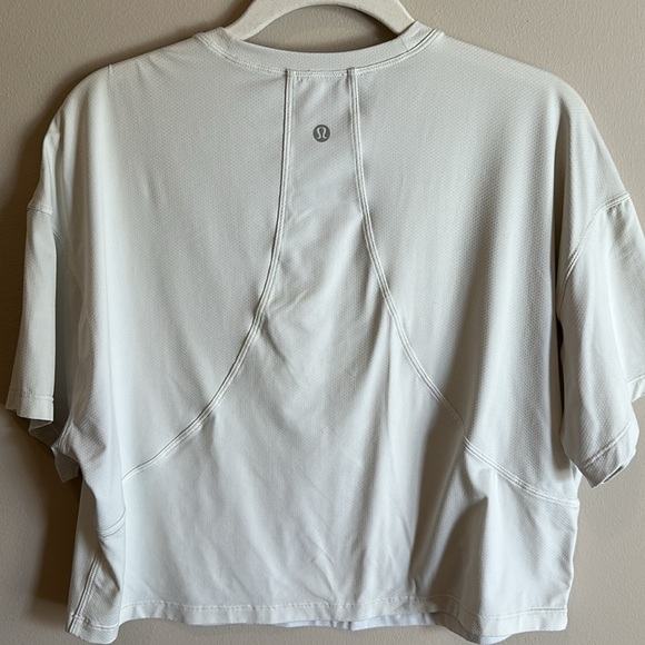 Lululemon Off white shirt - Picture 2 of 3